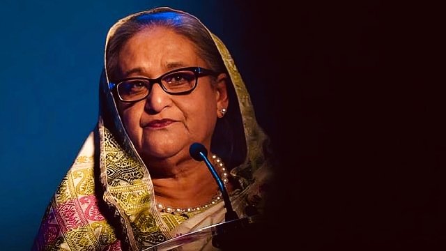 ডিসেম্বরে দেশে ফেরার ইঙ্গিত শেখ হাসিনার, আদালতে আত্মসমর্পণের পরিকল্পনার কথা জানাল রয়টার্সকে