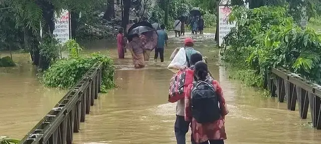 বন্যা ও পাহাড় ধসে প্রাণহানি ৫৭, ক্ষতিগ্রস্ত ৬ লাখের বেশি মানুষ