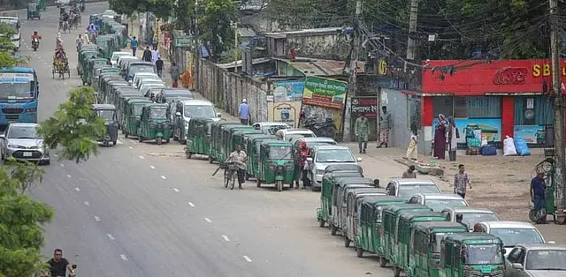 সিএনজির দাম ৬৫ টাকা করার প্রস্তাব, বিদ্যুতের গ্যাসও বাড়াতে চায় পেট্রোবাংলা