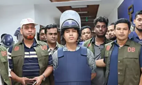 পালাতে ভারতীয় আধার ও বিদেশি সিম ব্যবহার করতেন ‘ডেভিড ইমন’: পুলিশের দাবি