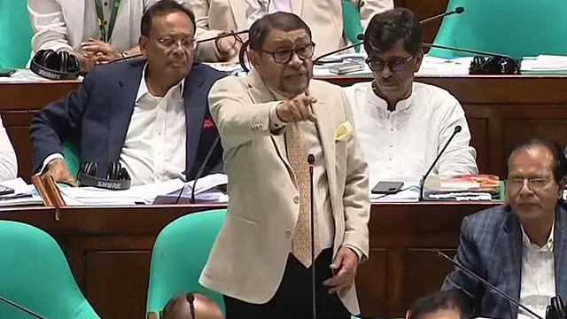 পরিকল্পনাহীন যন্ত্র কেনায় ক্ষতির মুখে স্বাস্থ্যখাত, সংসদে মন্ত্রীর উদ্বেগ