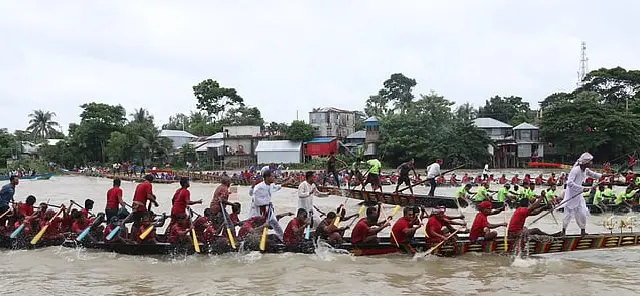 সুনাই নদীর নৌকাবাইচ ঘিরে টানাপোড়েন, অনুমতি ছাড়া আয়োজন নয়