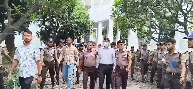 ইলিয়াস আলী ‘গুম’ মামলা: ট্রাইব্যুনালে বিমানবাহিনীর কর্মকর্তা সাইফুর