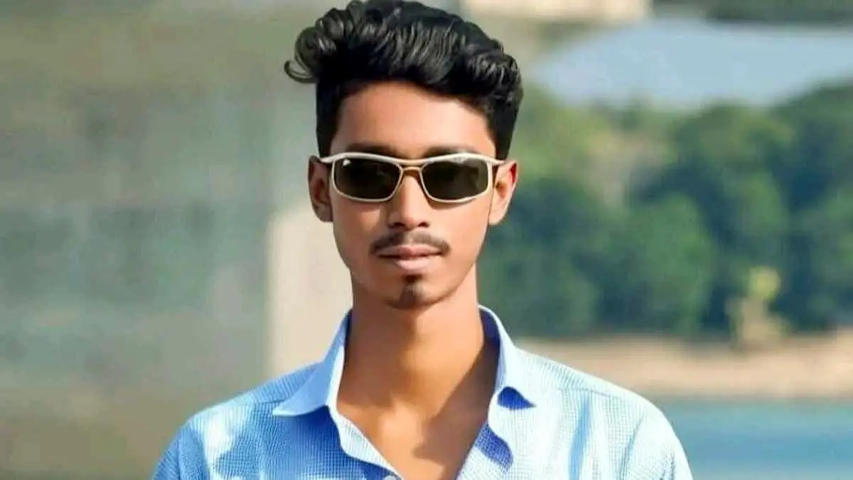 ইয়াবা সেবনের ভিডিও ছড়িয়ে পড়ার পর নড়াইলে ছাত্রদল নেতা বহিষ্কার
