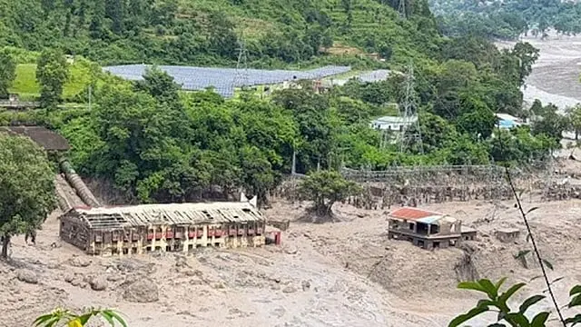 নেপাল-তিব্বত সীমান্তে ভয়াবহ দুর্যোগ, উদ্ধার ৮৮ জন
