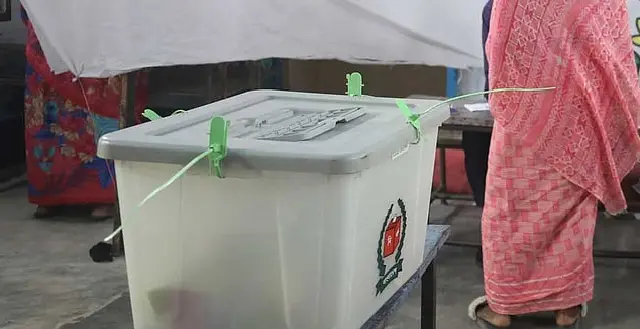 ইউপি ভোটে বাড়ছে জামানত-ব্যয়সীমা, বড় হচ্ছে প্রার্থীদের নির্বাচনী খরচ