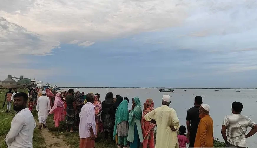 মেঘনায় ট্রলারডুবি, দুই দিন পর তিনজনের মরদেহ উদ্ধার