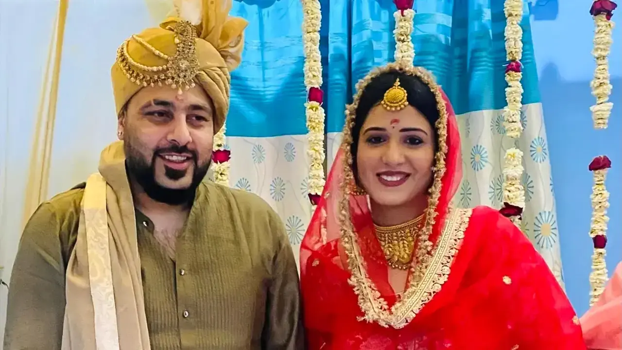 দীর্ঘদিনের প্রেমের পর মার্চে বিয়ে, পারস্পরিক সম্মতিতে সম্পর্কের ইতি