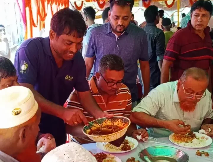 মুন্নার বাড়িতে প্রীতিভোজ ও সুন্নাতে খাৎনা, মিলনমেলায় বিএনপির নেতাকর্মীরা