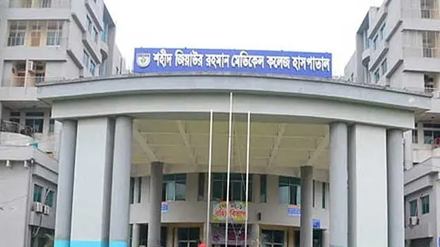 রোগীর মৃত্যুর পর উত্তেজনা, ইন্টার্ন চিকিৎসকদের কর্মবিরতিতে বগুড়া মেডিকেল