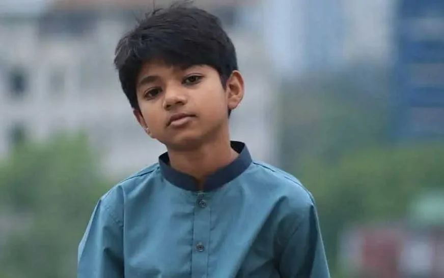 লালমাই পাহাড়ের পাদদেশে স্কুলছাত্রের মরদেহ উদ্ধার