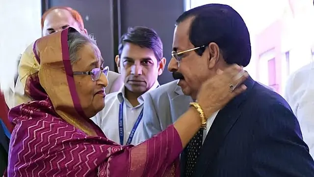 শেখ হাসিনা না থাকলে আওয়ামী লীগের দায়িত্ব শেখ সেলিমের, রেহানাকে নিয়ে অবস্থান স্পষ্ট