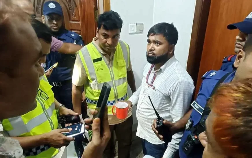 শিশুর আঙুল বিচ্ছিন্নের অভিযোগ, নাটোরে কনস্টেবলের বিরুদ্ধে ব্যবস্থা নেওয়ার প্রস্তুতি