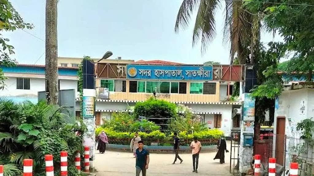 দুই সড়কে রাতের দুর্ঘটনা, সাতক্ষীরায় প্রাণ গেল দুই বাইকারের