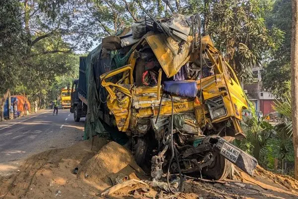 দুর্গোৎসবে শুভেচ্ছা জানাতে তিন বিভাগীয় শহরে যাচ্ছেন প্রধানমন্ত্রী