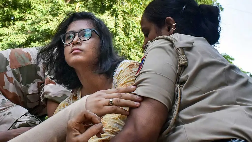 থিয়েটার থেকে রাজপথে, ভারতের যুব আন্দোলনের আলোচিত মুখ নেহা বোরা