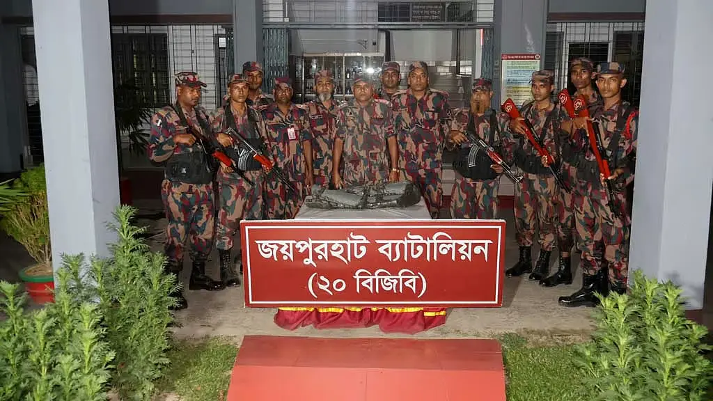 তুলসীগঙ্গা নদী থেকে উদ্ধার ৮৫ কেজির কষ্টিপাথরের মূর্তি