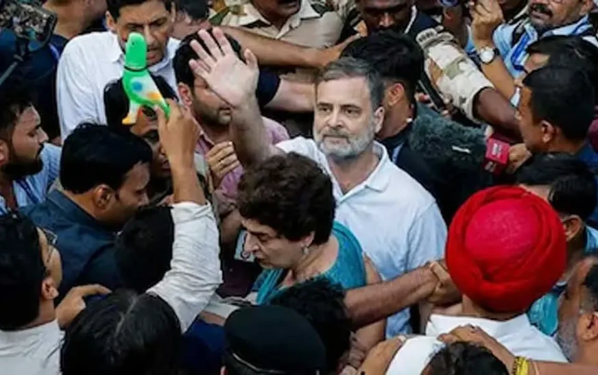 ভোটার তালিকা নিয়ে বিতর্ক: ১০ দফা দাবি নিয়ে সুপ্রিম কোর্টে রাহুল গান্ধীরা
