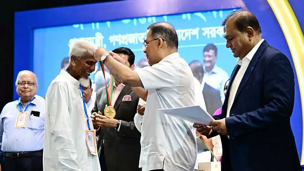 শিক্ষকদের পেশাকে আকর্ষণীয় করতে সরকারের নানা উদ্যোগ: প্রধানমন্ত্রী