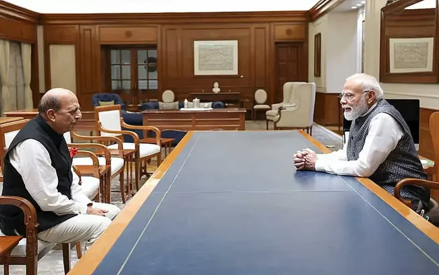 তারেকের সম্ভাব্য দিল্লি সফর নিয়ে মোদীর সঙ্গে ত্রিবেদীর বৈঠক